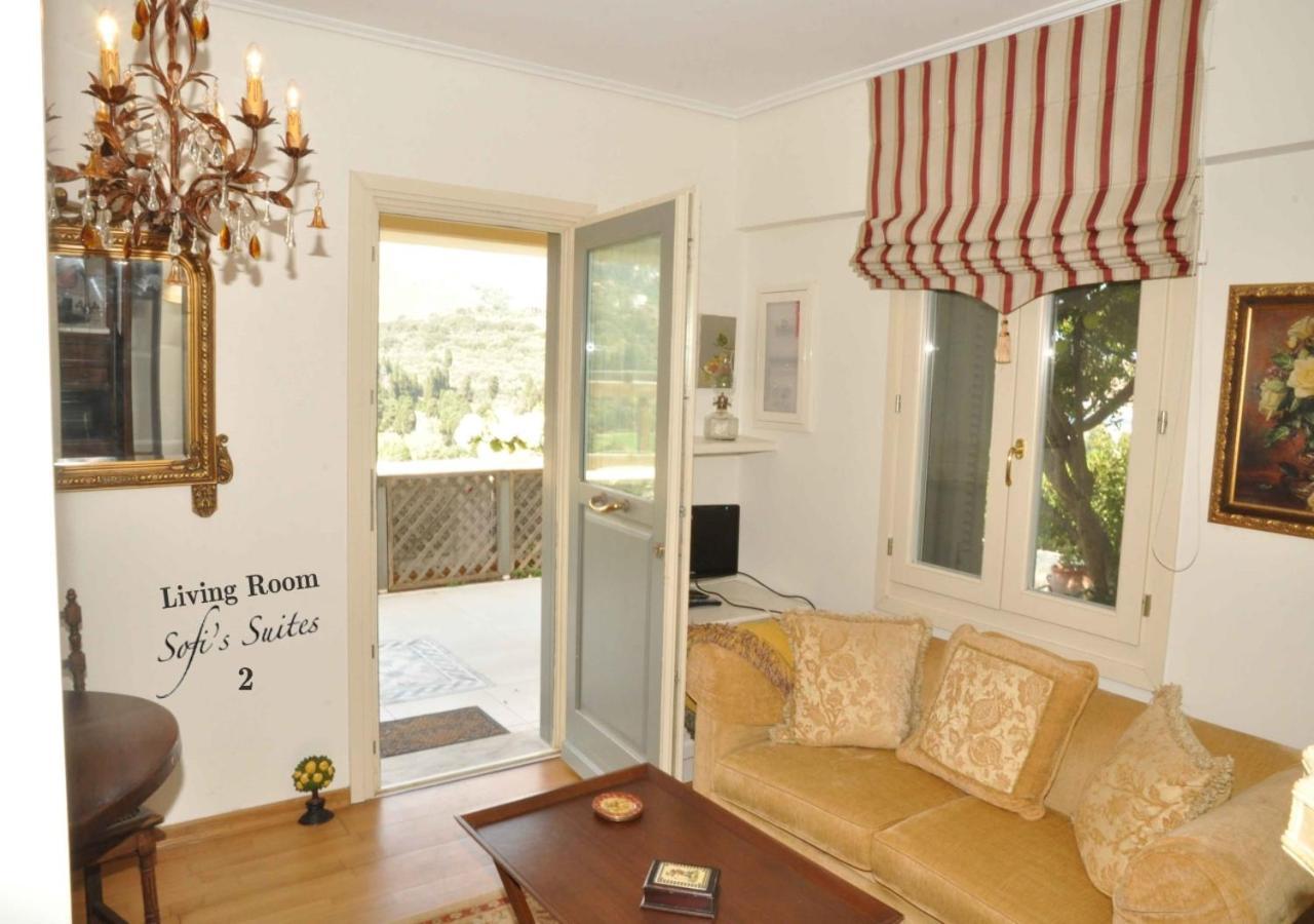 Sofi'S Suites Andros Exterior photo