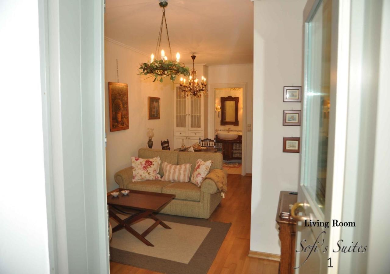 Sofi'S Suites Andros Exterior photo