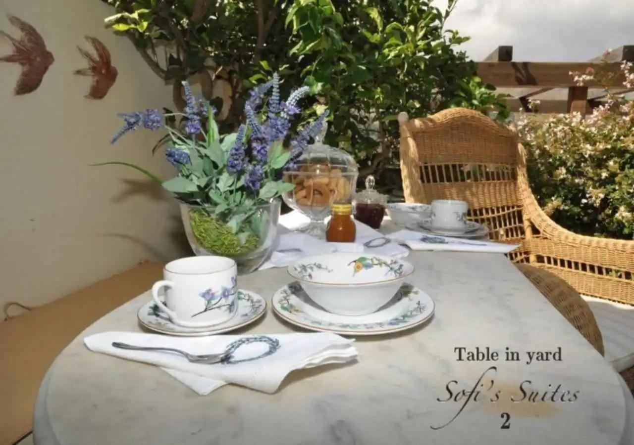 Sofi'S Suites Andros Exterior photo